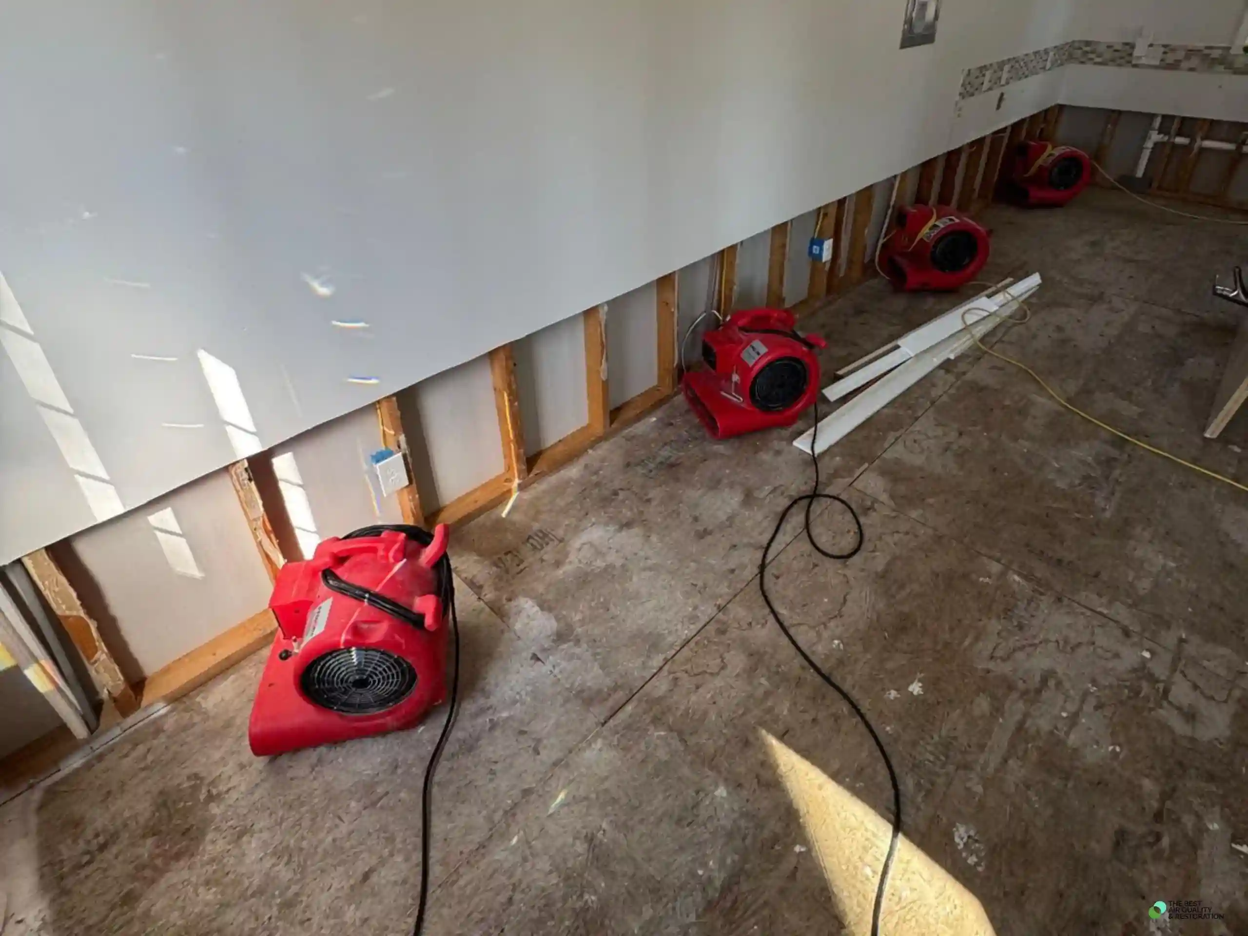 WDR PRO’s - Water Damage Restoration Service